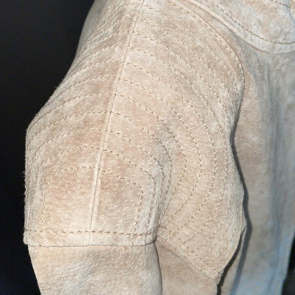 Vintage Ruff Hewn women’s tan leather jacket. Size medium - Picture 5 of 7